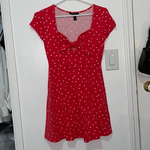 Forever 21 Red patterned dress - Picture 3 of 3